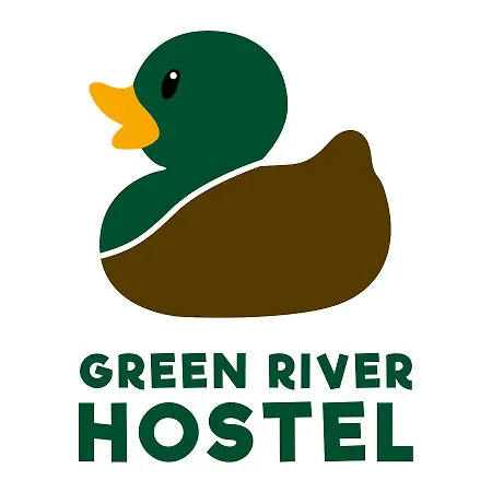 Hostel River *